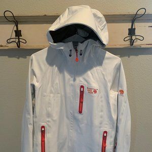 Mountain Hardwear Dry Q Elite Size Small
